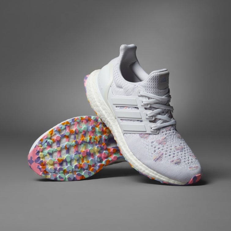 Chaussures Adidas Saint Valentin Ultraboost 1.0 Blanches