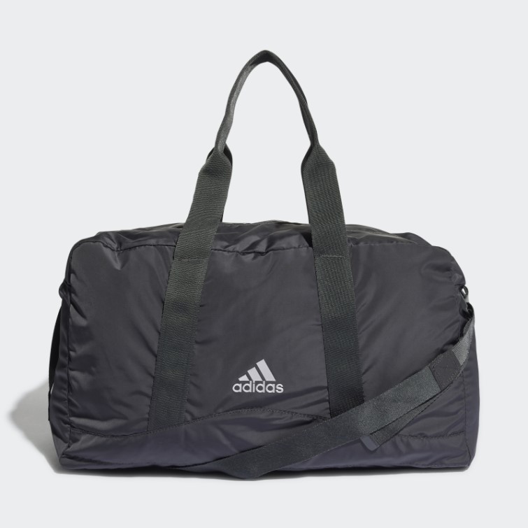 Normes Adidas En Carbone Conçues Pour Déplacer Le Sac De Sport D'entraînement