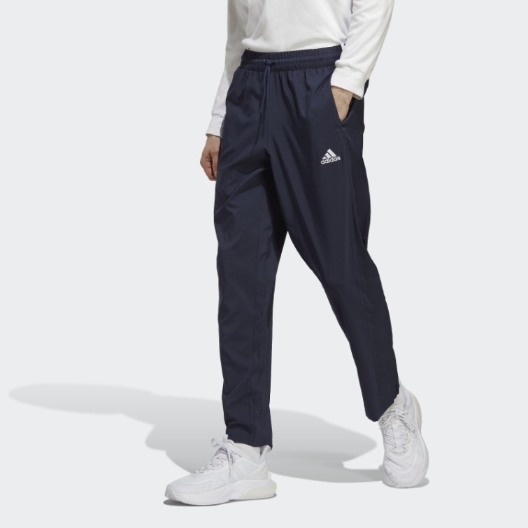 Aeroready Essentials Stanford Pantalon à Petit Logo Brodé à Ourlet Ouvert Adidas Ink