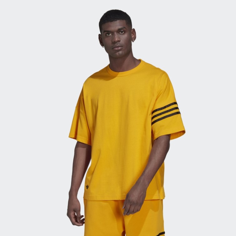 T-shirt Adidas Adicolor Neuclassics Or