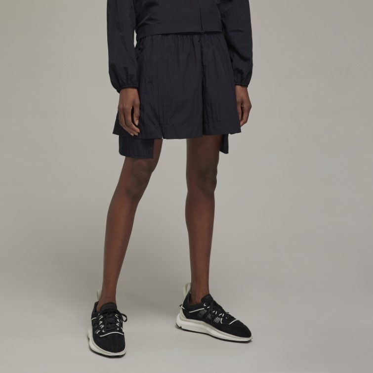 Adidas Y-3 Classic Light Shell Short élégant