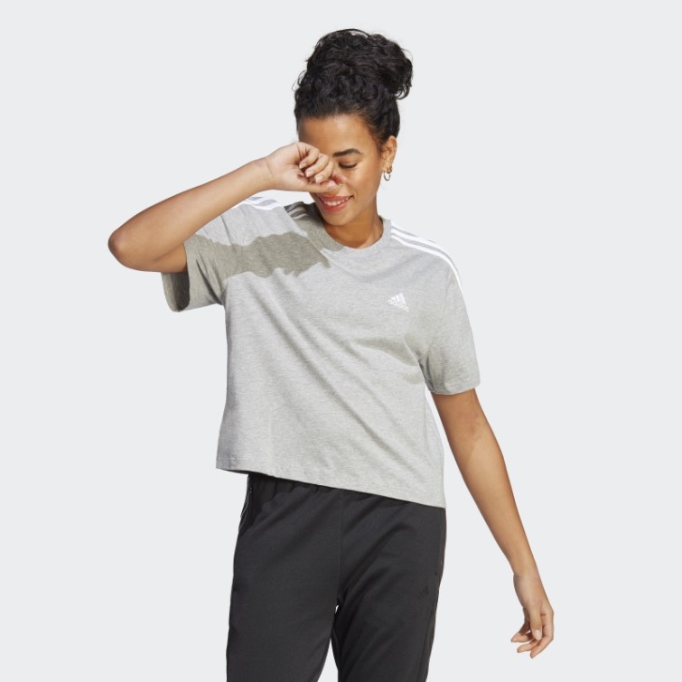 Adidas Crop Top En Jersey Simple à 3 Bandes Essentials Gris Moyen