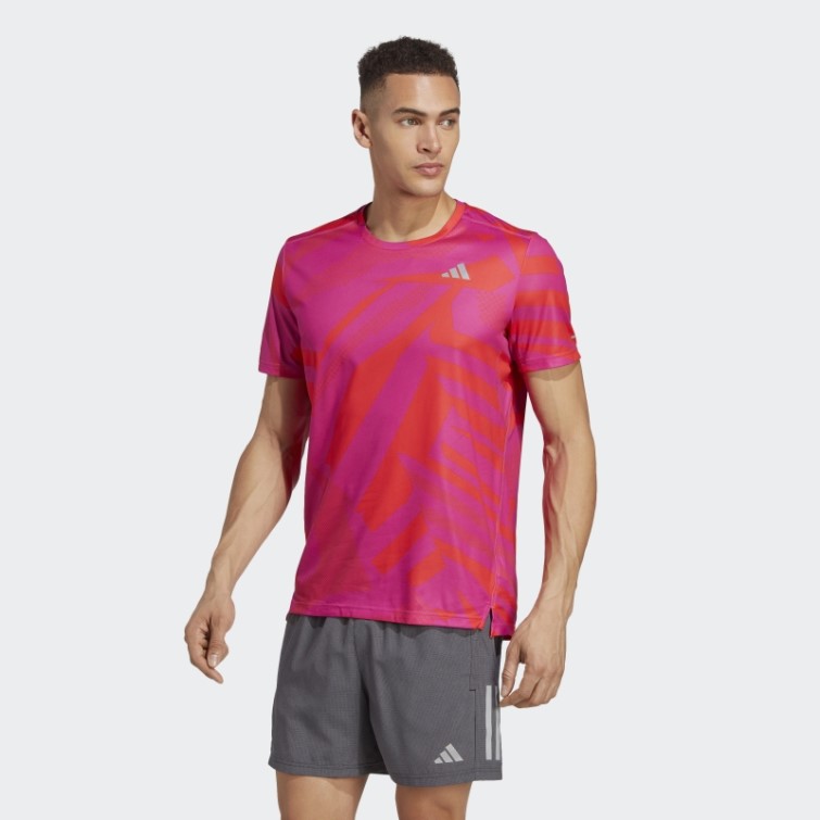 Adidas Possède Le T-shirt Saisonnier Run Fuchsia