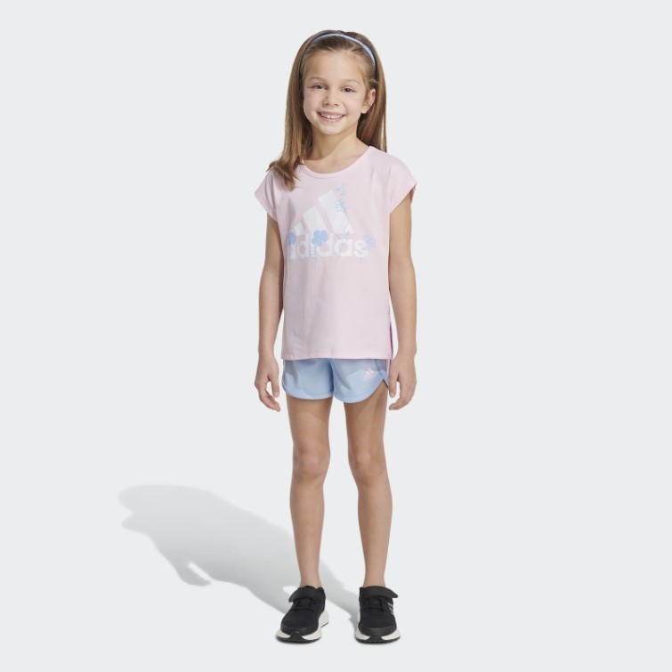 Ensemble T-shirt Graphique Et Short Rose Adidas
