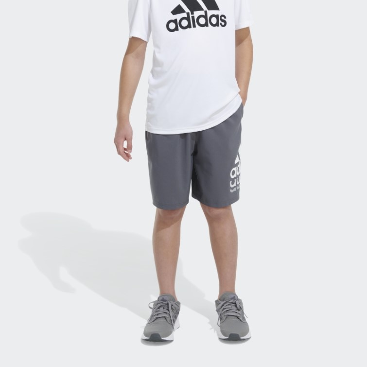Short Bos Tissé Ess Gris Moyen Adidas