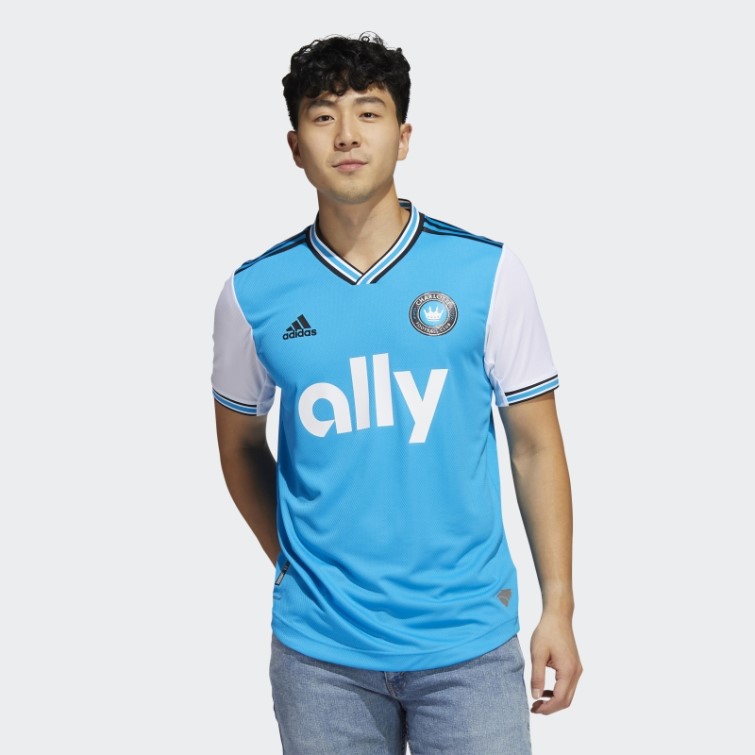 Maillot Adidas Charlotte Fc 22/23 Domicile Authentique Bleu