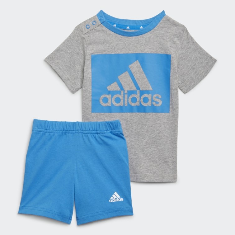 Ensemble T-shirt Et Short Adidas Essentials Gris Moyen