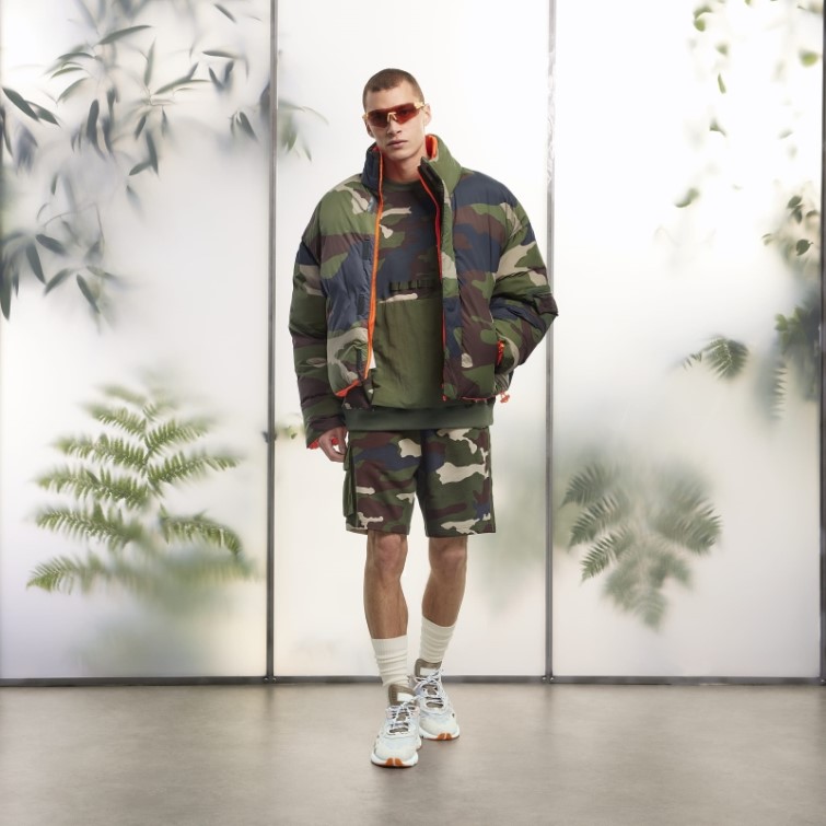Doudoune Légère En Nylon (tous Genres) Imprimé Camo Adidas