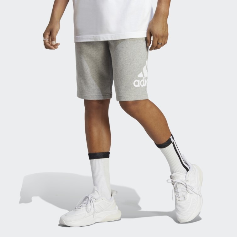 Adidas Short Gris Moyen En Molleton à Gros Logo Essentials